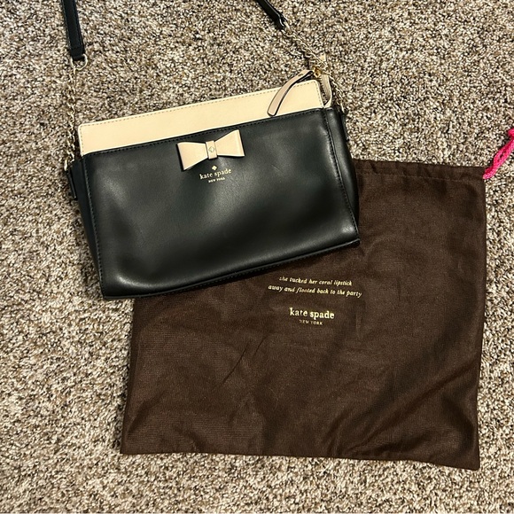 Kate spade cute black leather purse - Picture 1 of 4